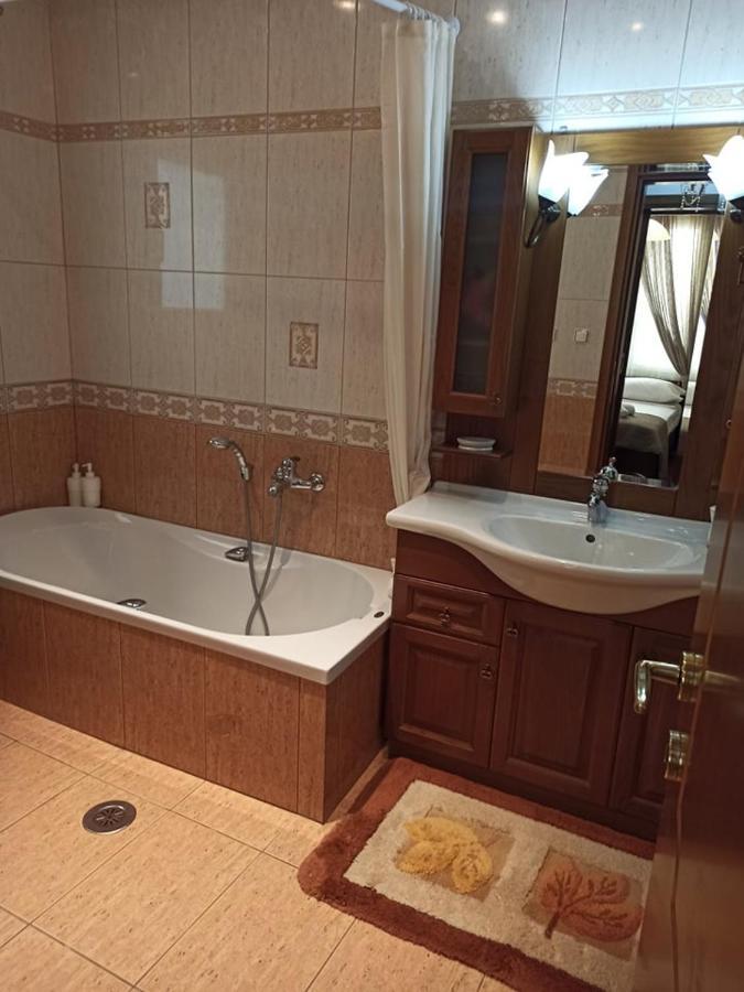 Golden Mirror In Kavala Apartment Exterior foto